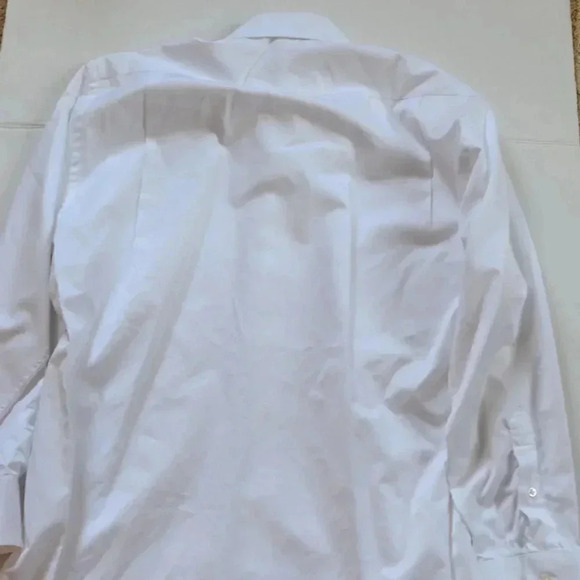 Jack Lipson Dress Shirts - Picture 11 of 11